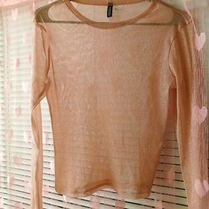 See teu pink top